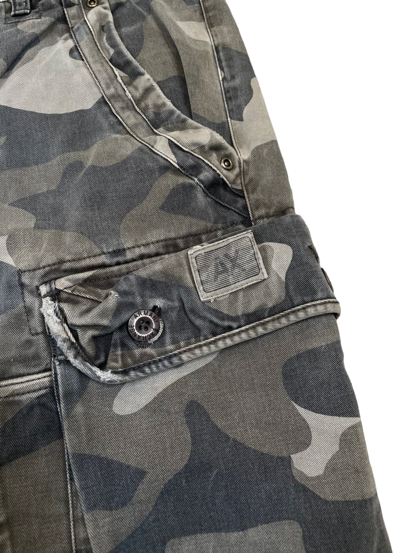 Armani Exchange Camouflage Cargo Shorts (32in)