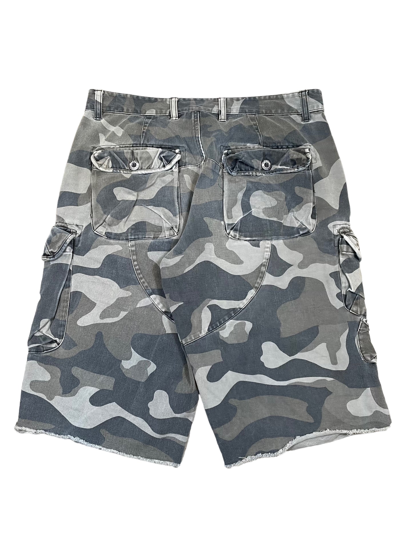 Armani Exchange Camouflage Cargo Shorts (32in)